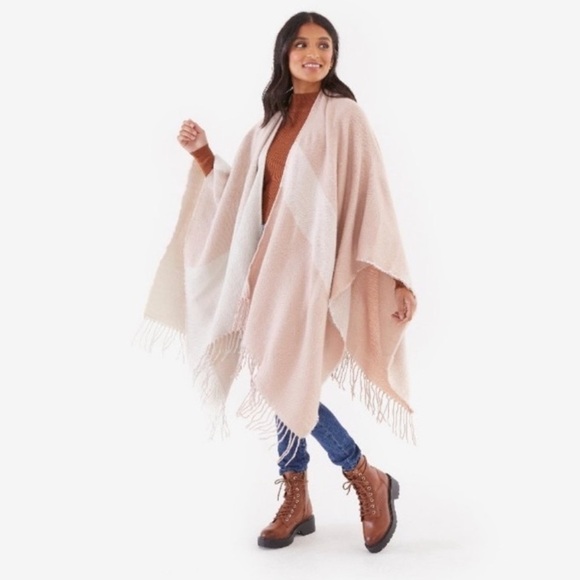 SOIA & KYO Pale Pink Cream Woven Scarfigan Scarf Cardigan Wrap w/Fringe Detail - Picture 5 of 16